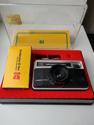 Retro Kodak Instamatic 177-x Camera