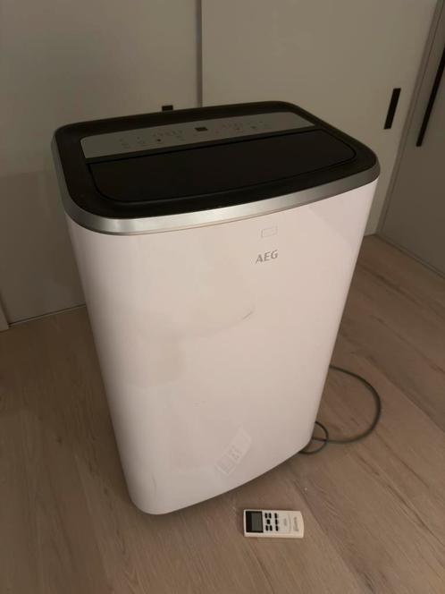 AEG airco met afstandsbediening, Elektronische apparatuur, Airco's, Zo goed als nieuw, Mobiele airco, Afstandsbediening, Ophalen