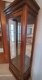 Très belle vitrine en merisier, Enlèvement