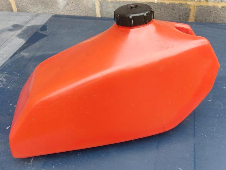 Réservoir d’origine Aspes Navaho 50 (1981), Motos, Pièces | Oldtimers & Ancêtres, Utilisé, Enlèvement ou Envoi