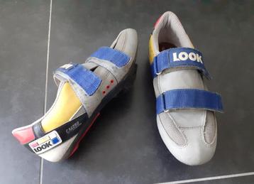 Fietsschoenen Look retro met pedalen beschikbaar voor biedingen