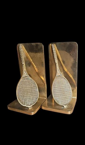 Messing boekensteunen tennisrackets  beschikbaar voor biedingen