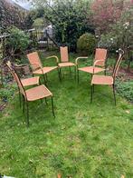 4 stoelen en 2 tuinstoelen, Plastic, Zo goed als nieuw