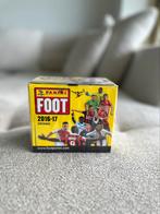 Panini Mbappe Rookie Box Foot 2016 Box Sealed, Nieuw, Ophalen of Verzenden, Meerdere stickers