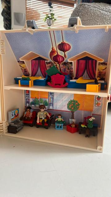 Playmobil huisje beschikbaar voor biedingen