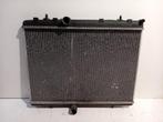 RADIATEUR Peugeot 308 SW (4E / H) (01-2007/10-2014), Gebruikt, Peugeot