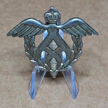 Belgische legeradministratieve diensten Baret-insigne  beschikbaar voor biedingen