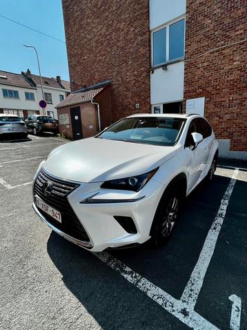 LEXUS NX300H beschikbaar voor biedingen