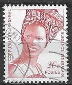 Senegal 1995 - Yvert 1178D - Elegante Senegalese (ST), Timbres & Monnaies, Timbres | Afrique, Affranchi, Envoi