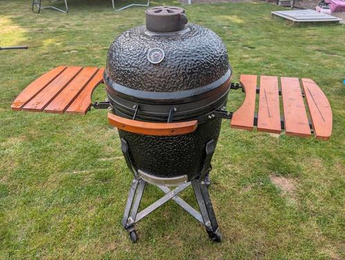 Kamado - doorsnede 47cm, Tuin en Terras, Houtskoolbarbecues, Gebruikt, Met accessoires, Ophalen