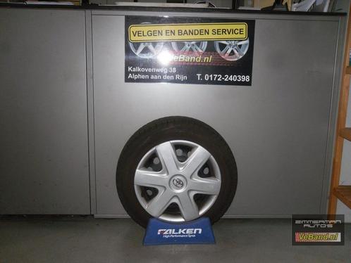Winterbanden met stalen velgen Toyota aygo, Auto-onderdelen, Banden en Velgen, Banden en Velgen, Winterbanden, 14 inch, Personenwagen