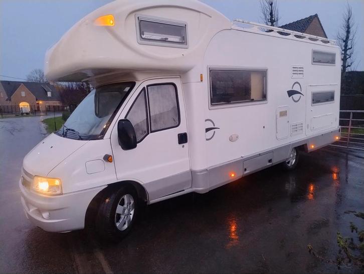 Camper ROLLER TEAM, Caravans en Kamperen, Mobilhomes, Particulier, Douche, Omvormer, Oven, Ophalen