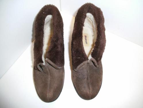 Pantoufle marron pour femme taille 38, Vêtements | Femmes, Chaussures, Porté, Pantoufles, Brun, Enlèvement ou Envoi