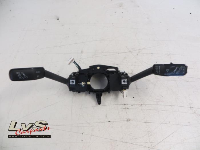 Combischakelaar Stuurkolom van een Volkswagen Golf, Auto-onderdelen, Dashboard en Schakelaars, Volkswagen, Gebruikt, 3 maanden garantie