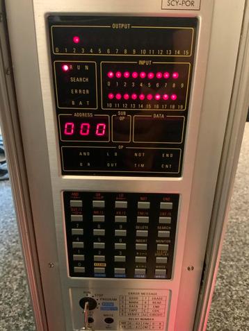 Analoge Sequenser in Flightcase KOOPJE beschikbaar voor biedingen