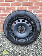 Pirelli Sottosero 205/55 R16 winterbanden op stalen velg, Auto-onderdelen, Banden en Velgen, Ophalen, Gebruikt, Winterbanden, Band(en)