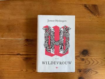 Wilde vrouw Jeroen Olyslaegers beschikbaar voor biedingen