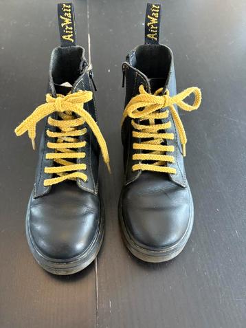 Dr. Martens kinderschoenen (zwart, maat 31) beschikbaar voor biedingen