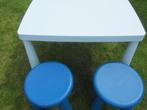 KINDERTAFEL EN TWEE KRUKJES (Ikea), Ophalen, Gebruikt, Tafel(s) en Stoel(en)