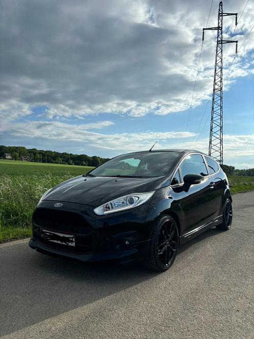 Ford Fiesta 1.6TDCI, Autos, Ford, Particulier, Fiësta, ABS, Airbags, Air conditionné, Alarme, Bluetooth, Ordinateur de bord, Verrouillage central