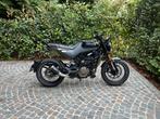 Husqvarna Svartpilen 125, Particulier, 125 cc, 11 kW of minder, 1 cilinder