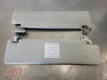 Zonneklep set van een Iveco New Daily beschikbaar voor biedingen