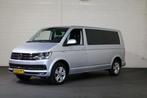 Volkswagen Transporter 2.0 TDI L2 H1 150pk DC 4-Motion Autom, Auto's, Automaat, Parkeersensor, Diesel, Zilver of Grijs