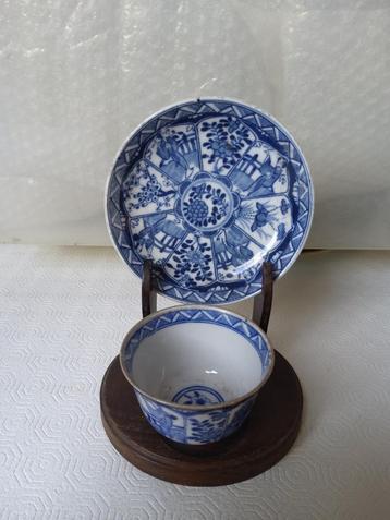 19e eeuwse Chinese porseleinen theekom en schotel 