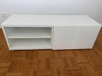 Ikea Besta tvkastje beschikbaar voor biedingen