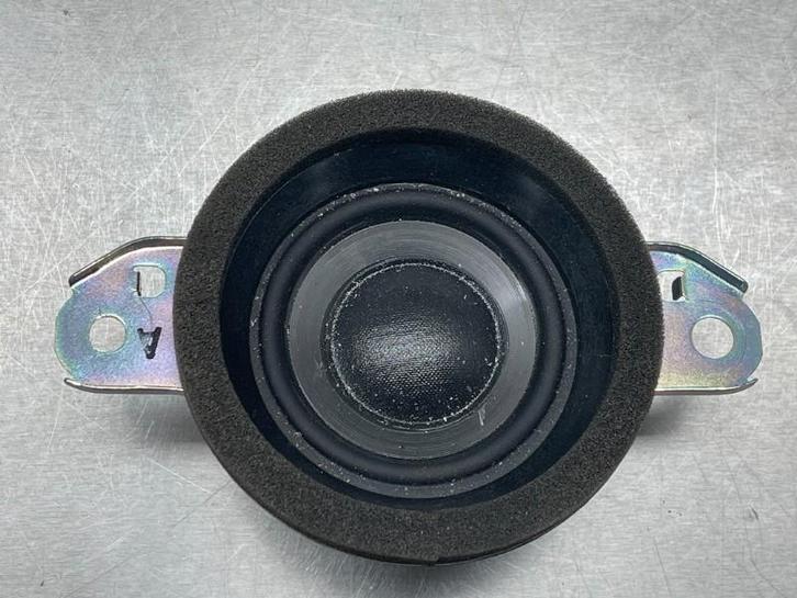 LUIDSPREKER Land Cruiser (J15) (|LANDCRUISER|8616060470|), Auto-onderdelen, Overige Auto-onderdelen, Toyota, Gebruikt