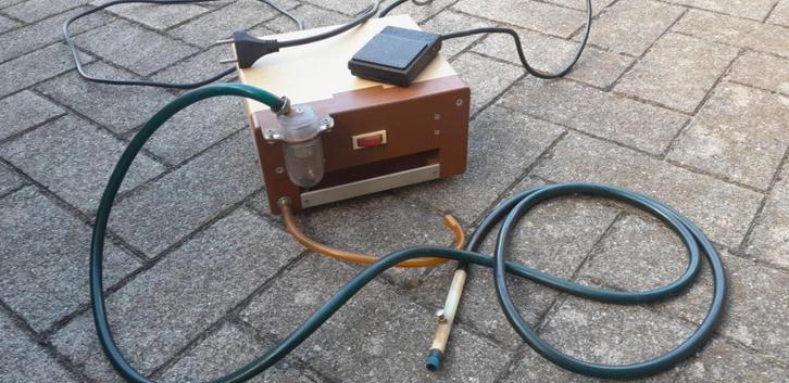 Bergeon 6541 B toestel voor herstelling uurwerken horloges, Antiek en Kunst, Antiek | Gereedschap en Instrumenten, Ophalen of Verzenden