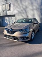 Renault megane Zen – 2017 – Benzine – 60.000 km –nette staat, Auto's, Renault, Voorwielaandrijving, Stof, Beige, Bedrijf