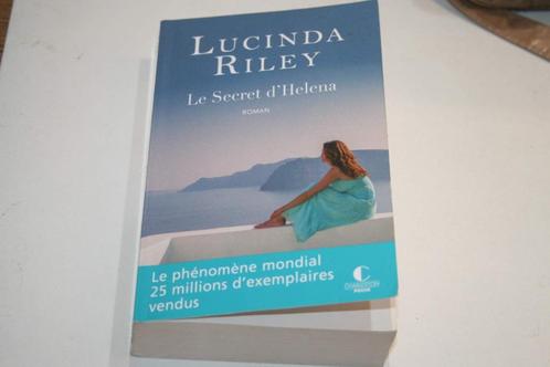 Lucinda Riley Le Secret d'Helena - livre de poche, Livres, Romans, Comme neuf, Belgique, Enlèvement ou Envoi