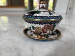 Potje met schaaltje in cloisonné, Ophalen