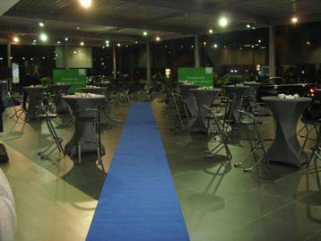 1x blauw gebruikt op event beurs beschikbaar voor biedingen