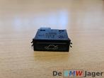Achterklep schakelaar zwart BMW E39 E46 Z4 61318365579, Auto-onderdelen, Gebruikt, Ophalen of Verzenden, BMW, BMW