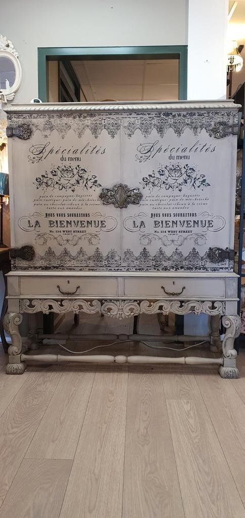 Prachtig gerestylde Barkast, Maison & Meubles, Dénudé, Comme neuf, Enlèvement