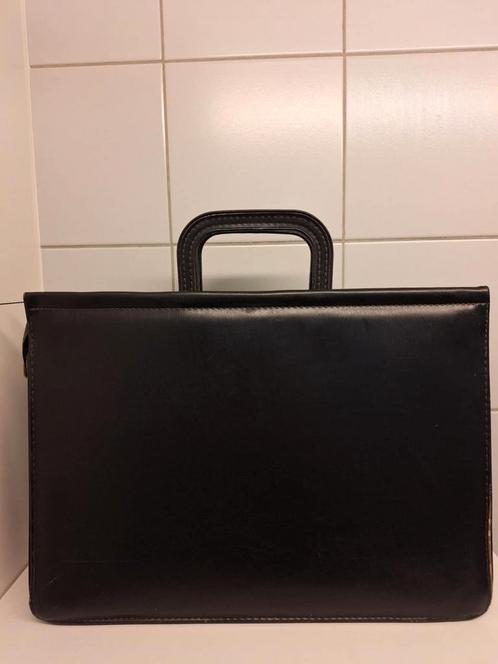 Aktetas, Computers en Software, Laptoptassen, Zo goed als nieuw, Aktetas, Ophalen