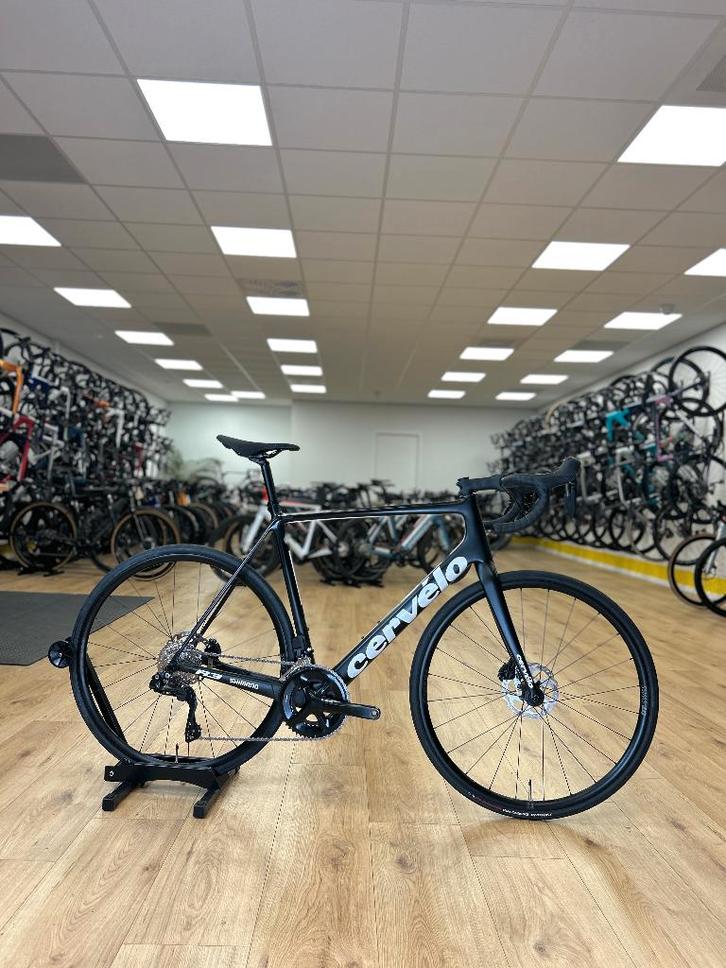 Cervélo R3 Di2 Carbon Racefiets, Sports & Fitness, Cyclisme, Comme neuf, Enlèvement ou Envoi