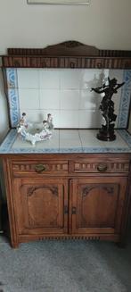 Antiek kastje, Ophalen