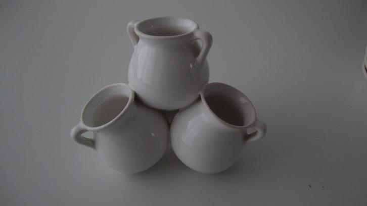 VINTAGE POTJE - POTJES VOOR SAUZEN - 1973, Antiek en Kunst, Antiek | Keramiek en Aardewerk, Verzenden