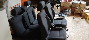 Pièces : VW Polo 9N : intérieur, tableau de bord, volant etc