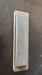 Vintage wetsteen in houten doos, Ophalen of Verzenden, Gebruikt