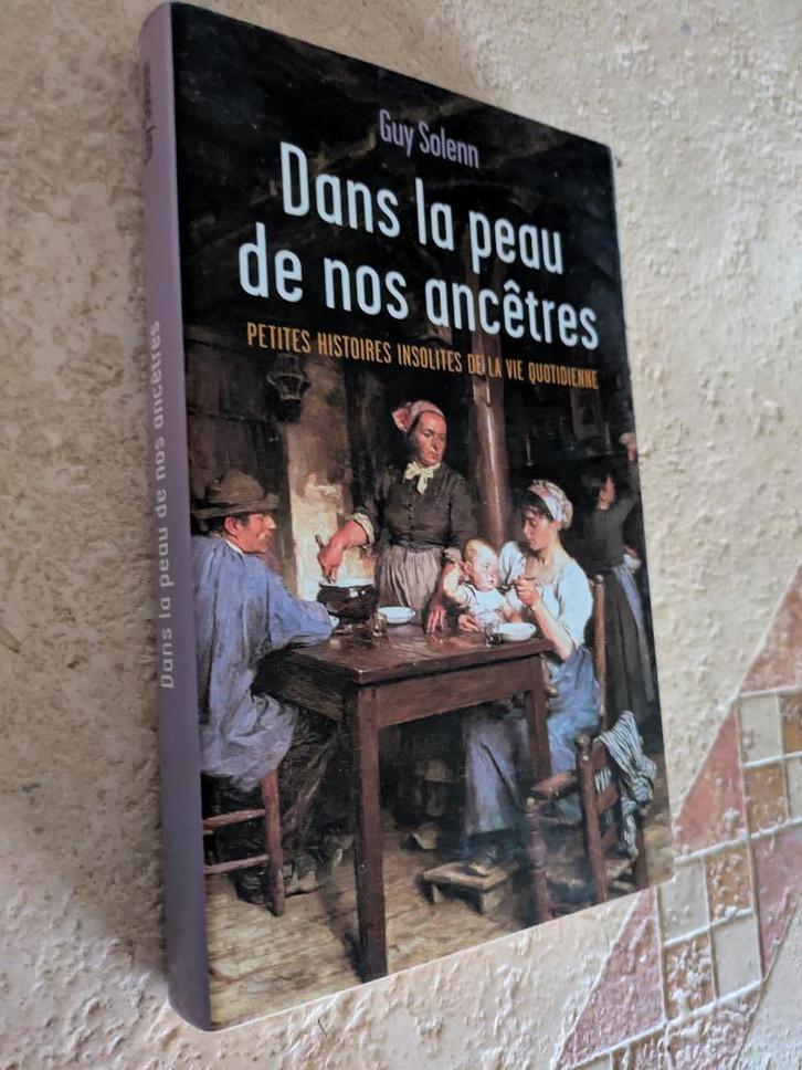 Dans la peau de nos ancêtres (Guy Solenn)., Livres, Littérature, Comme neuf, Europe autre, Envoi