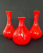 Murano Stijl Opaline/Rood mondgeblazen vazen, Huis en Inrichting, Ophalen of Verzenden, Zo goed als nieuw, Rood