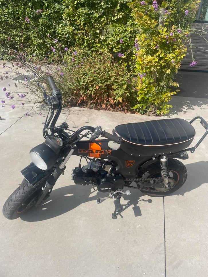 Skyteam Dax 49cc, Fietsen en Brommers, Brommers | Honda, Zo goed als nieuw, Klasse B (45 km/u), Ophalen