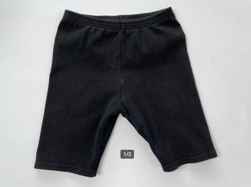 short de course taille 152, Sports & Fitness, Gymnastique, Utilisé, Collant de gymnastique, Taille enfant de 146 à 140, Noir, Enlèvement ou Envoi