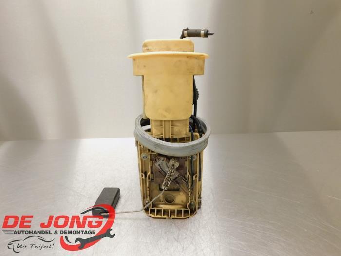 Pompe carburant électrique d'un Volkswagen Touran, Autos : Pièces & Accessoires, Systèmes à carburant, Volkswagen, Utilisé, 3 mois de garantie