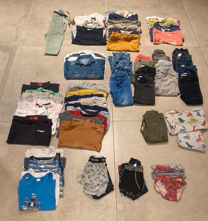 Jongenskleding - Groot pakket 85stuks - maat 92, Kinderen en Baby's, Kinderkleding | Kinder-kledingpakketten, Zo goed als nieuw