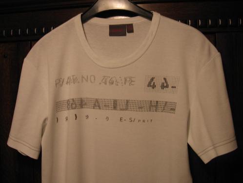 Witte T-shirt met grijze print van Esprit, maat M, Kleding | Heren, T-shirts, Zo goed als nieuw, Maat 48/50 (M), Ophalen of Verzenden